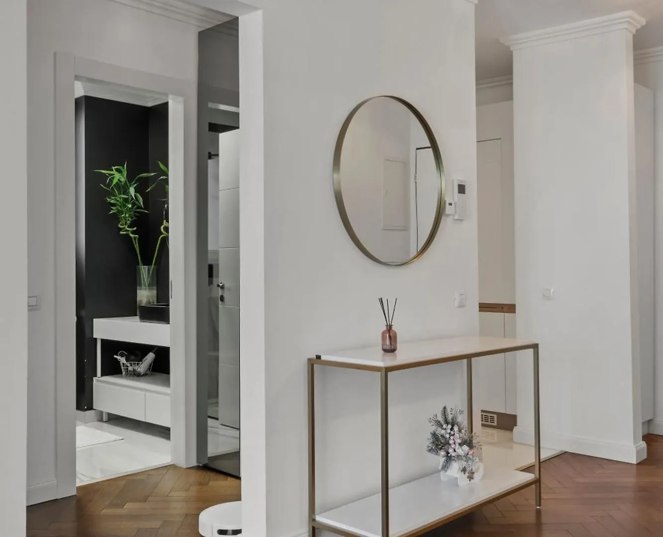 Apartment Luxury Living In Floreasca - Amazing City Views Bucharest Romania