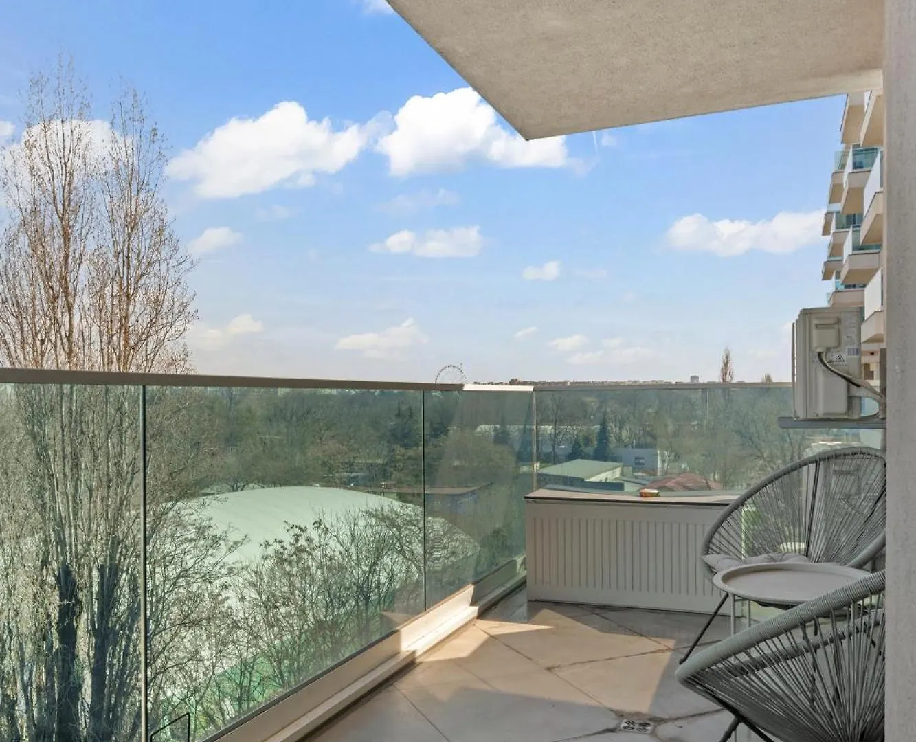 Luxury Living In Floreasca - Amazing City Views Bucharest 0*,